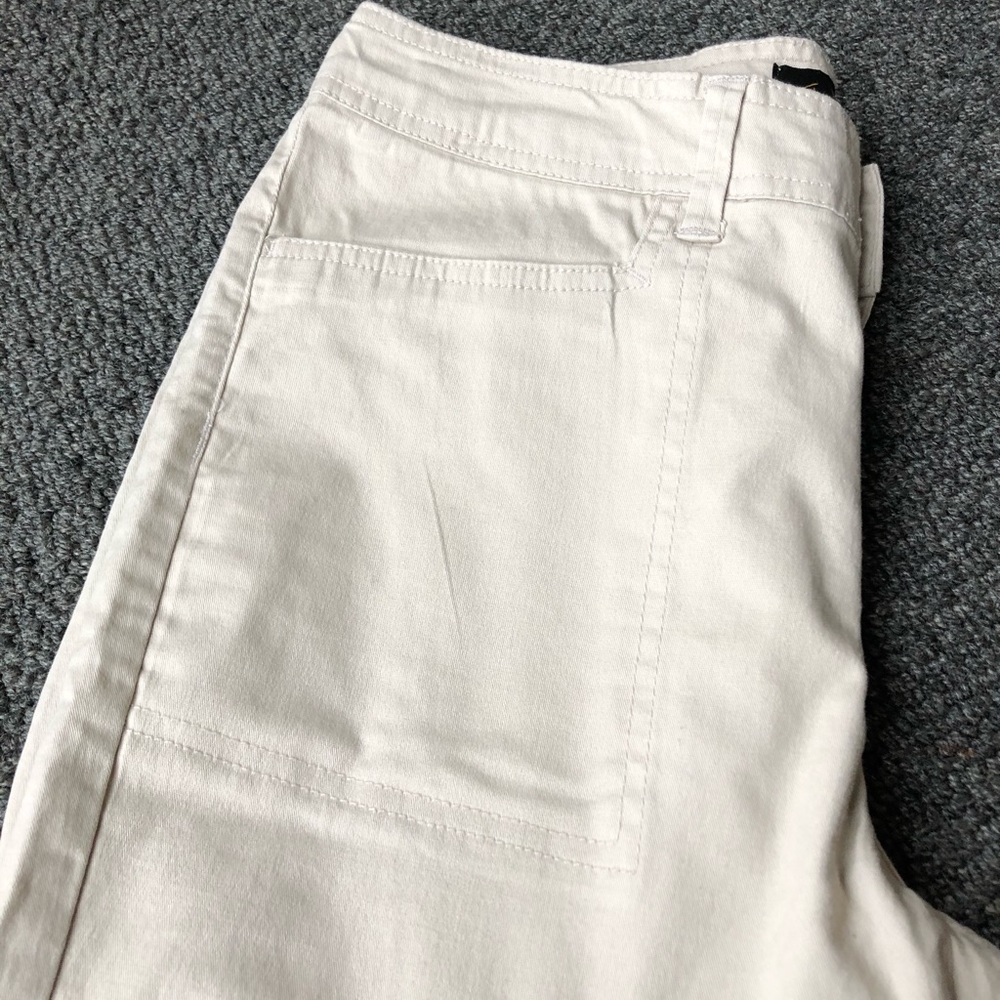 ❤️Gloria Vanderbilt Khaki Pants